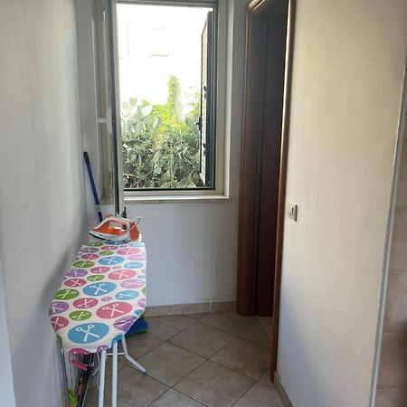 Bilocale Vista Mare Sul Lungomare Apartamento Siderno Exterior foto